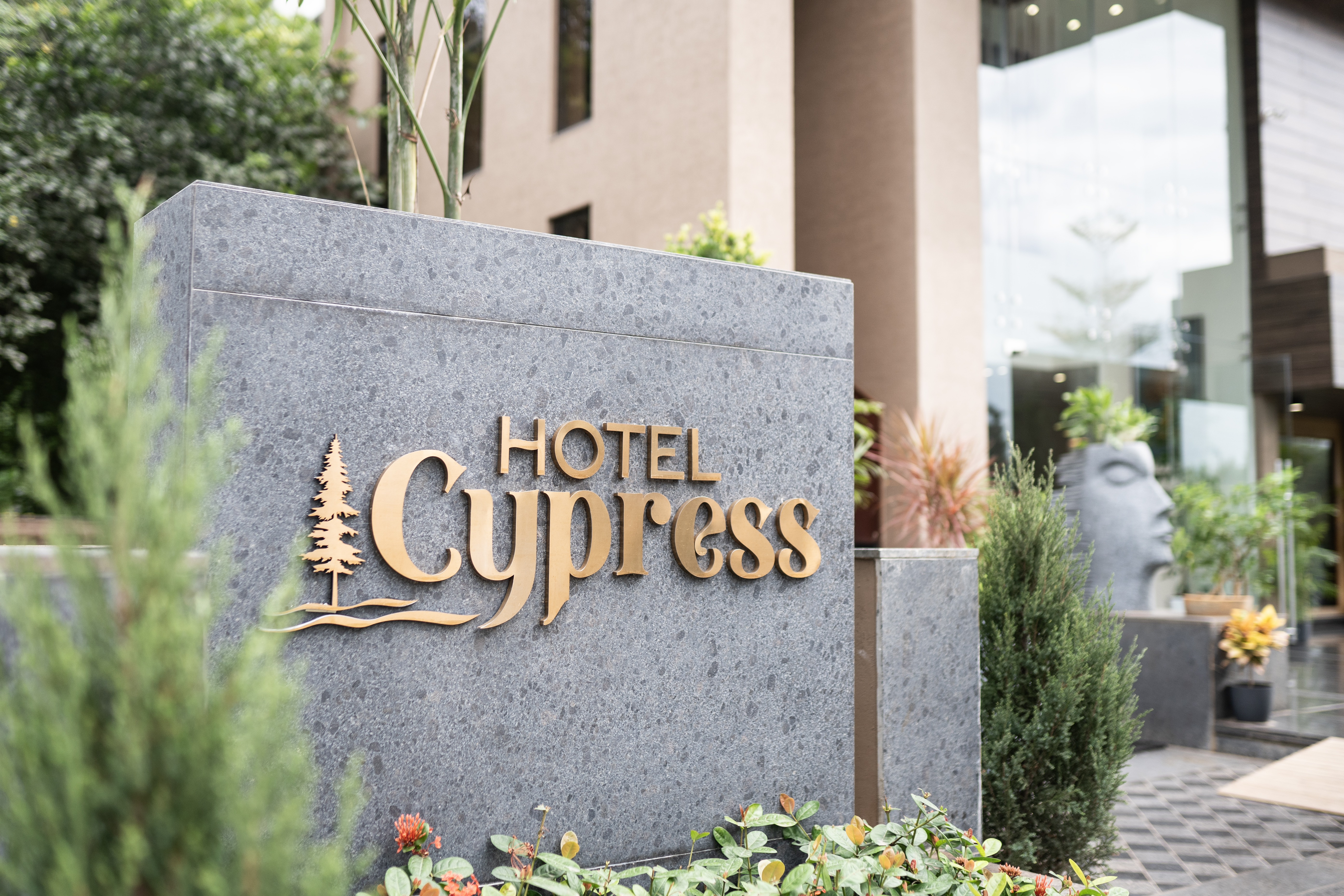 Hotel Cypress exterior