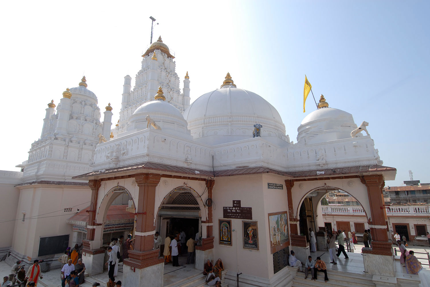 Dakor Krishna Temple near Nadiad Gujarat